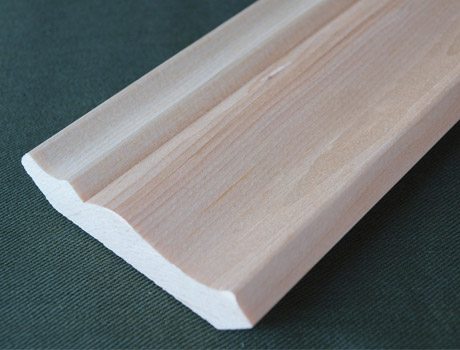 Why You Should Decorate With Superior Quality Wood Moulding