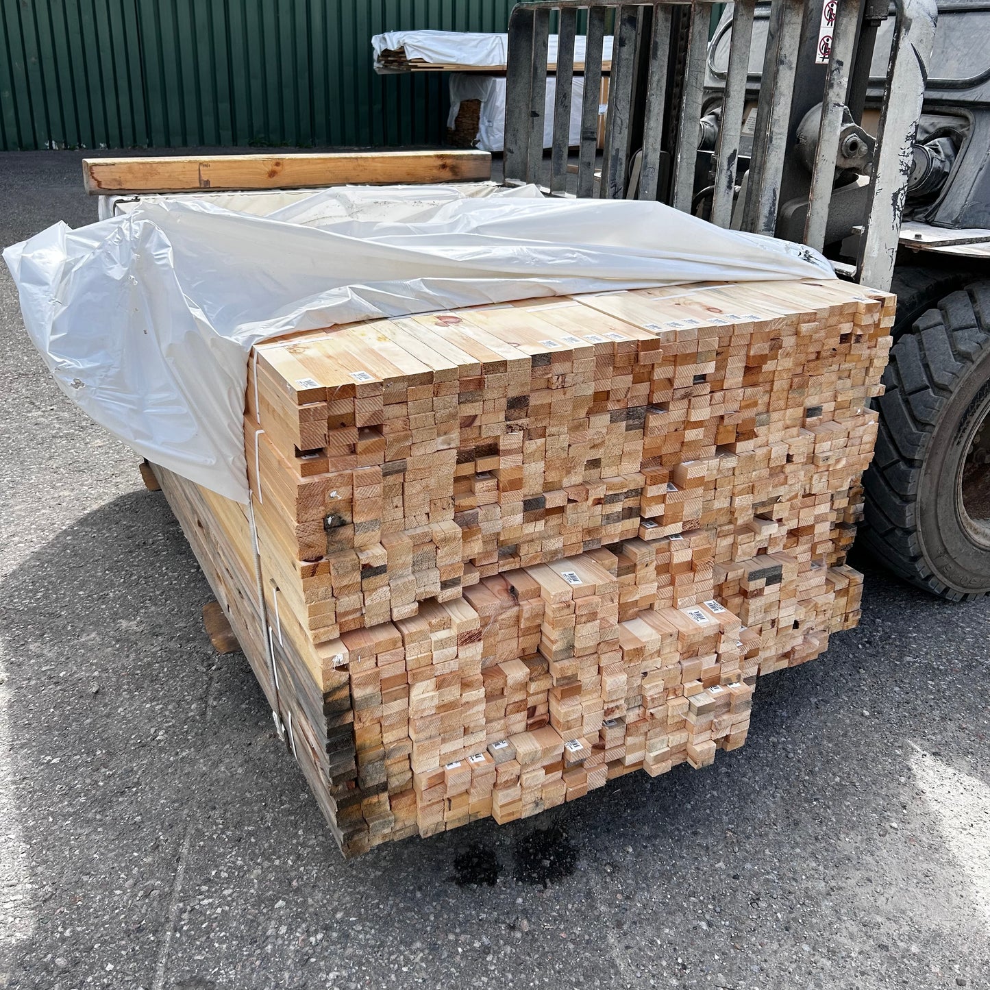 1x2x6' Pine Boards (#T26-04)