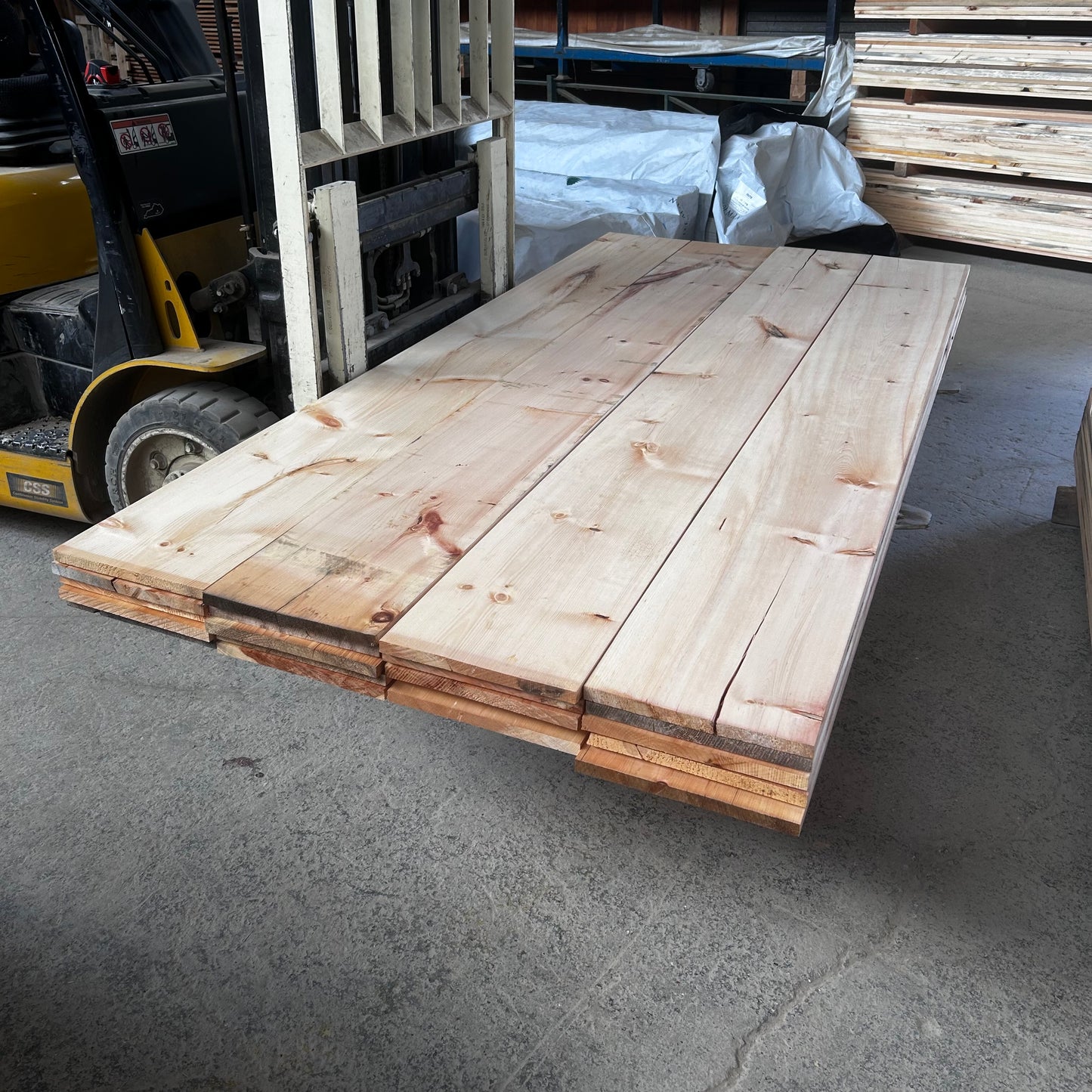 1x12x8' Pine Boards (#T26-08)
